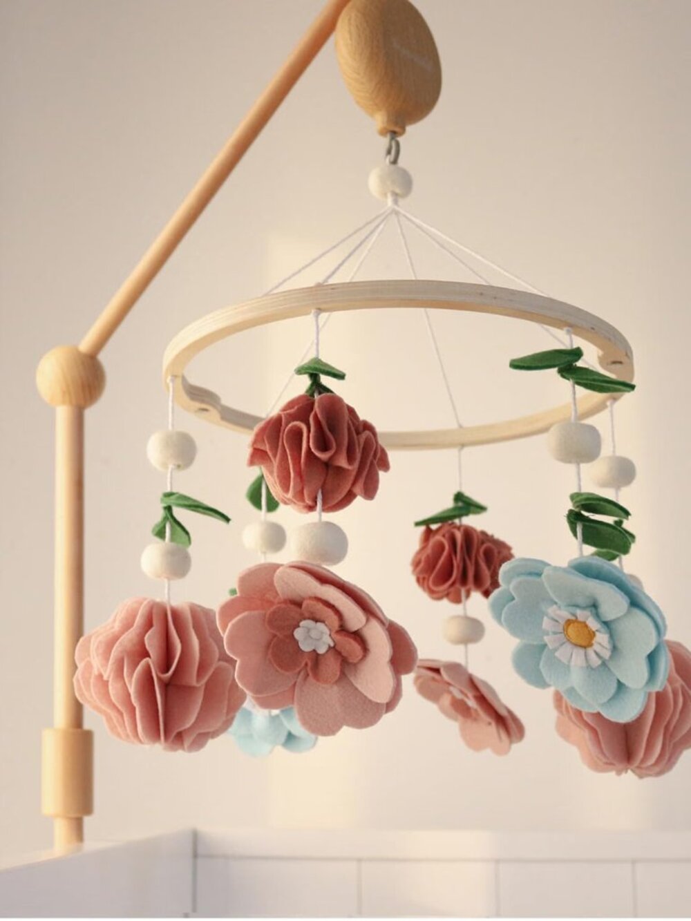 The Peanutshell Wooden Musical Wildflower Baby Crib Mobile with 12 Lullabies